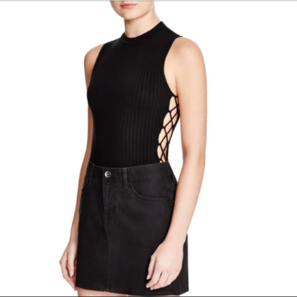 ⚡️NWOT Aqua Lace-Up Side Black Bodysuit size Small